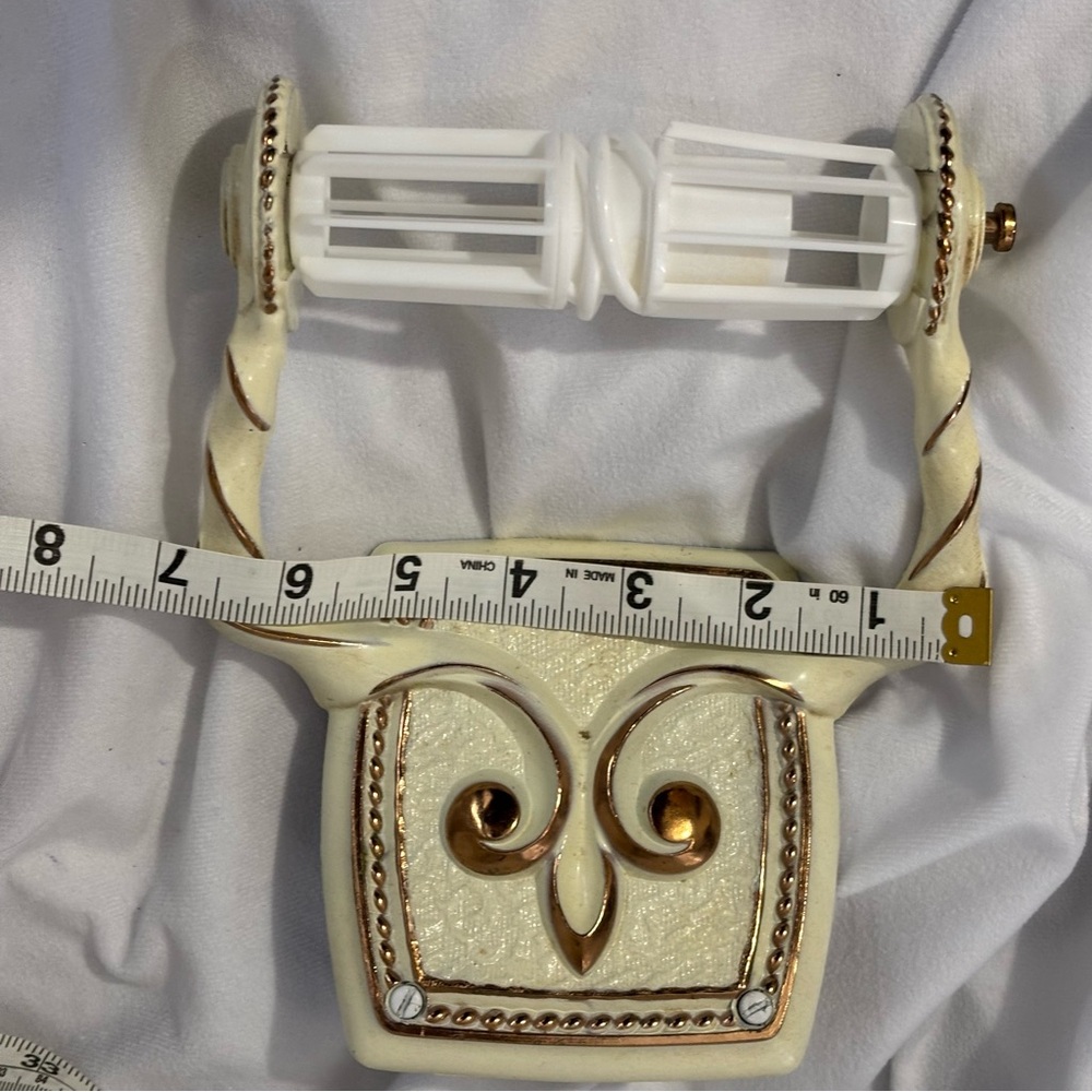 Vintage Amerock French Provincial Gold painted metal Toilet Paper Holder 1970s - Picture 7 of 8